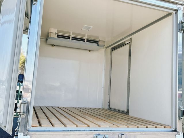 DAIHATSU HIJET TRUCK 4WD 2020 Image 31