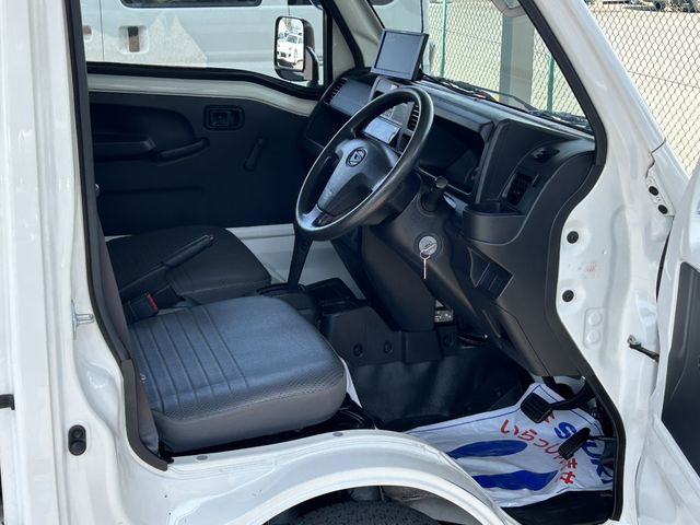 DAIHATSU HIJET TRUCK 4WD 2020 Image 31