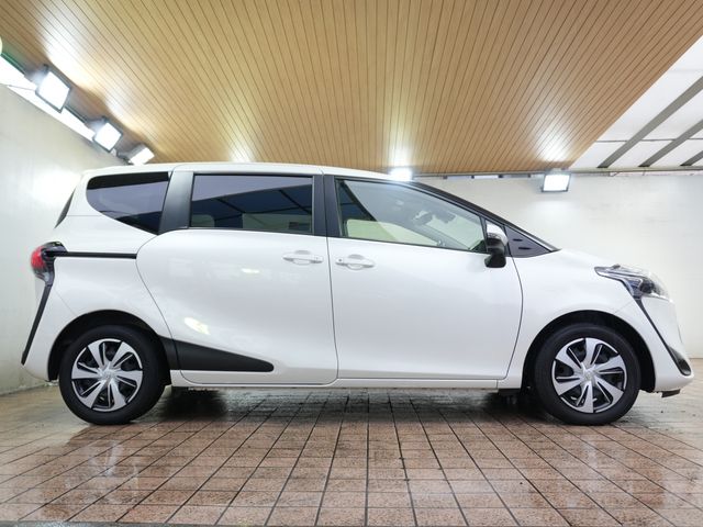 TOYOTA SIENTA 2020 Image 31