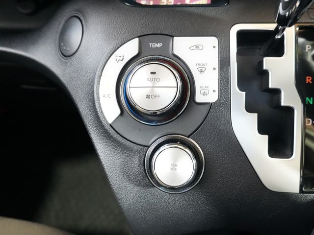 TOYOTA SIENTA 2020 Image 31