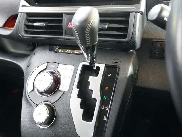 TOYOTA SIENTA 2020 Image 31