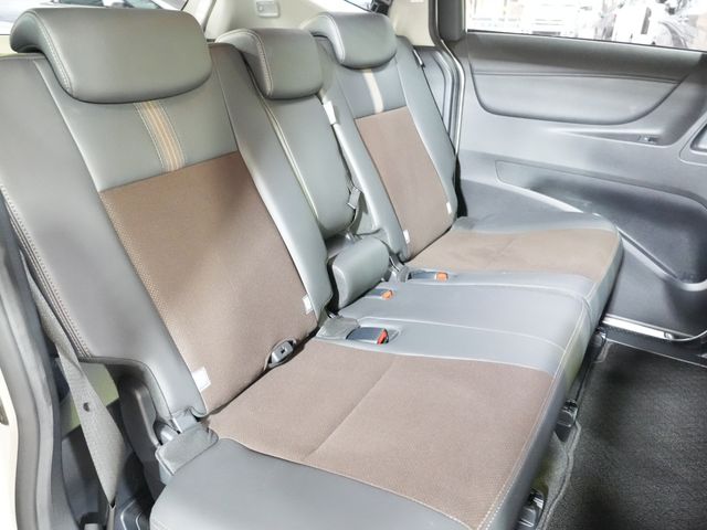 TOYOTA SIENTA 2020 Image 31