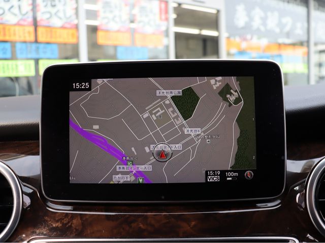 MERCEDES BENZ V CLAS 2017 Image 31