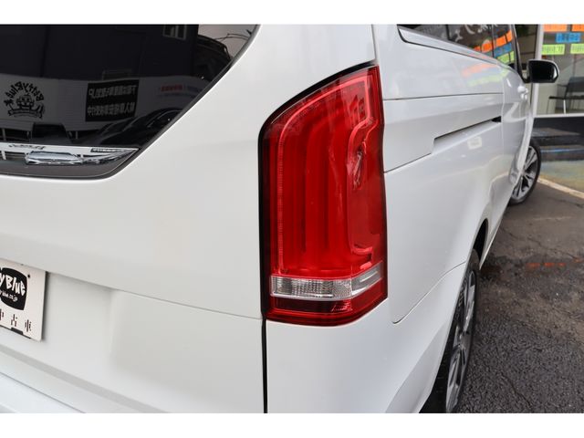 MERCEDES BENZ V CLAS 2017 Image 31