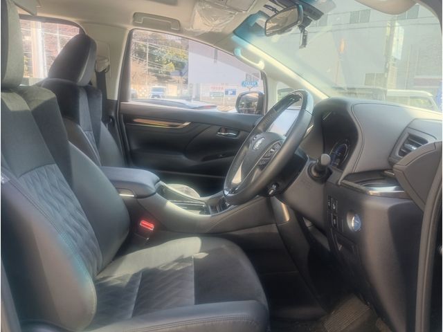 TOYOTA ALPHARD HYBRID 4WD 2015 Image 31