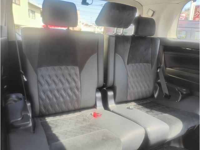 TOYOTA ALPHARD HYBRID 4WD 2015 Image 31