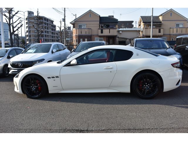 MASERATI GRANTURISMO 2019 Image 31