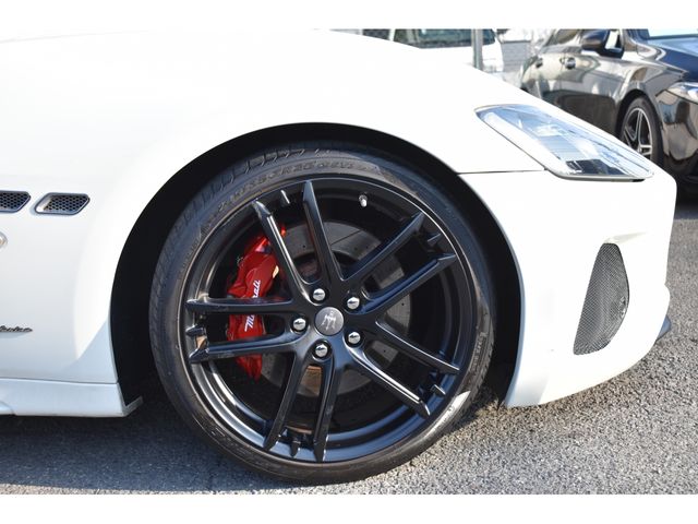 MASERATI GRANTURISMO 2019 Image 31