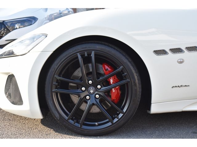 MASERATI GRANTURISMO 2019 Image 31