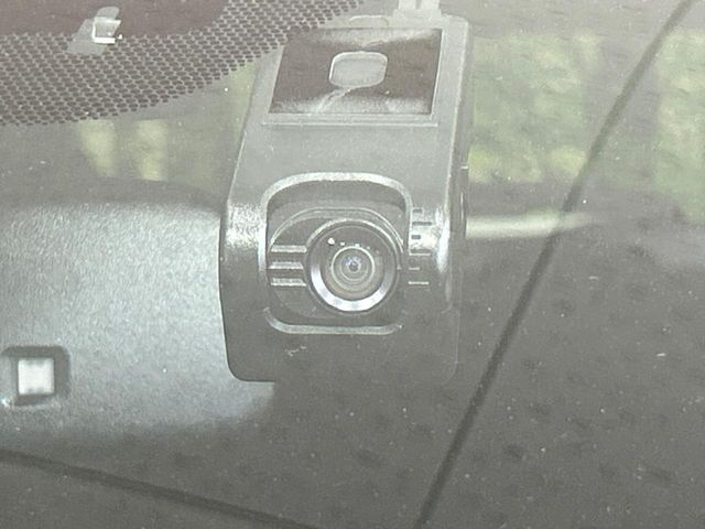 TOYOTA C-HR 2018 Image 31