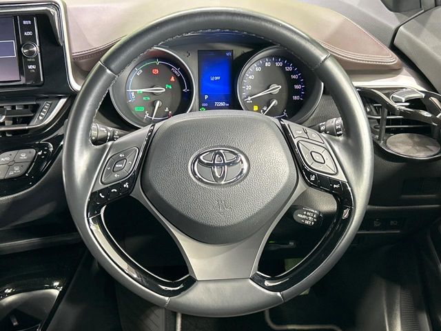 TOYOTA C-HR 2018 Image 31
