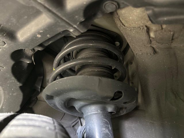 TOYOTA C-HR 2018 Image 31