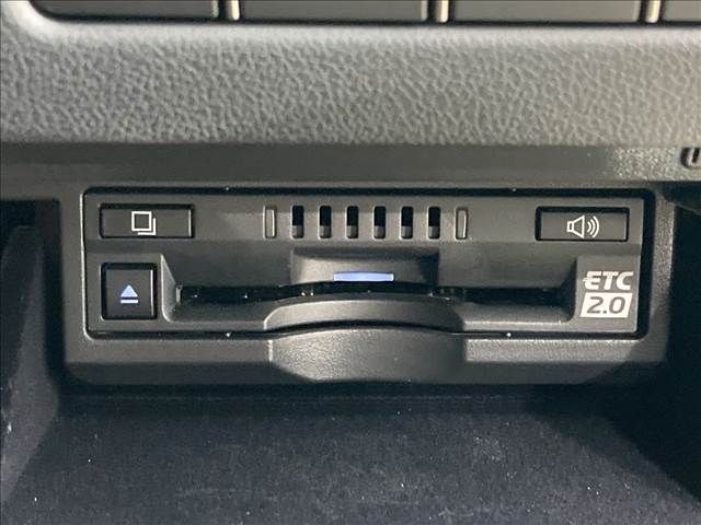 TOYOTA LEXUS LS500 2021 Image 31