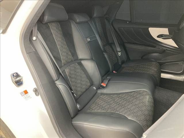 TOYOTA LEXUS LS500 2021 Image 31