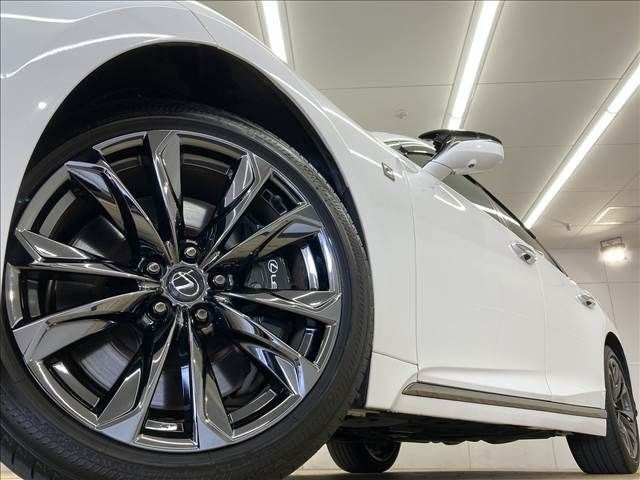 TOYOTA LEXUS LS500 2021 Image 31