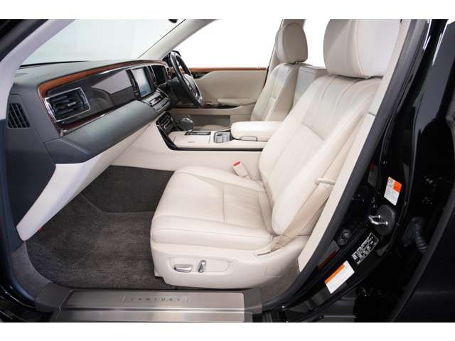 TOYOTA CENTURY 2019 Image 31