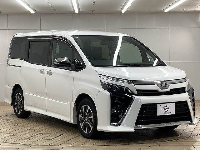 TOYOTA VOXY 2019 Image 31