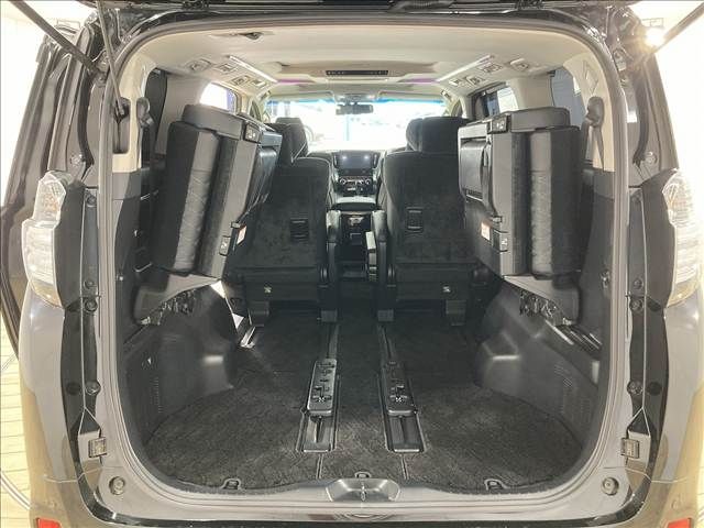 TOYOTA VELLFIRE 2017 Image 31