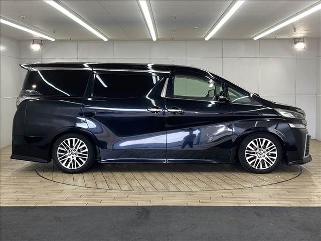 TOYOTA VELLFIRE 2017 Image 31