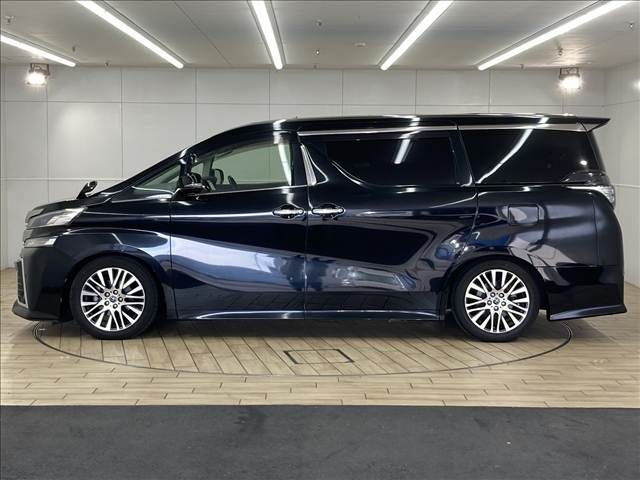 TOYOTA VELLFIRE 2017 Image 31