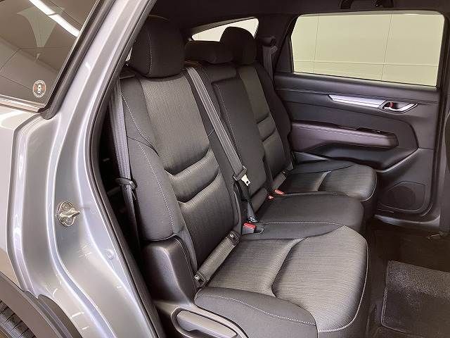 MAZDA CX-8 2018 Image 31