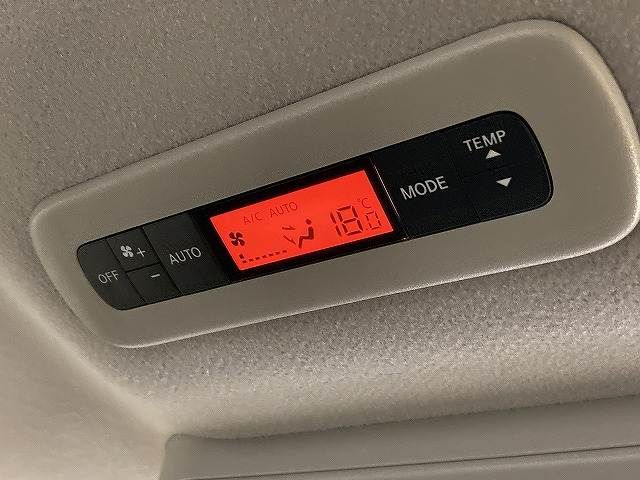 NISSAN ELGRAND 2020 Image 31