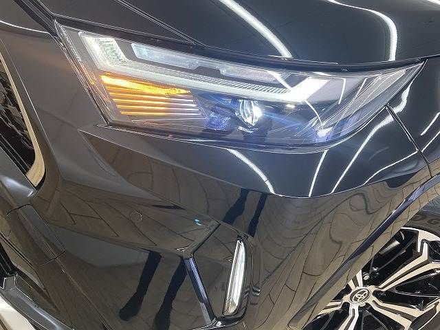 TOYOTA RAV4 PHV 2023 Image 31