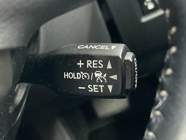 TOYOTA LEXUS NX300H 2018 Image 31