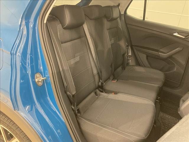 VOLKSWAGEN T-CROSS 2020 Image 31