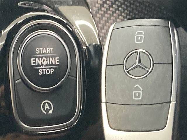 MERCEDES BENZ A CLAS 2018 Image 31