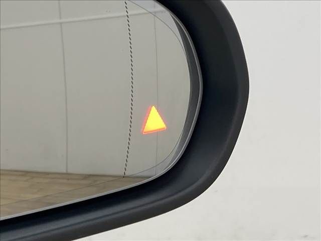 MERCEDES BENZ A CLAS 2018 Image 31