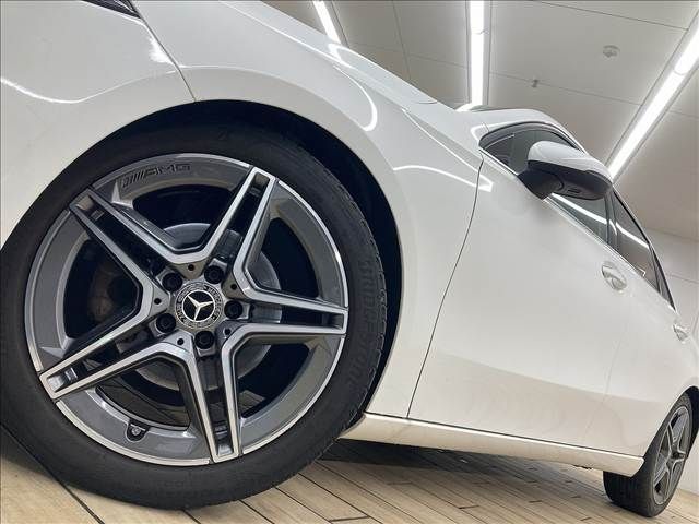 MERCEDES BENZ A CLAS 2018 Image 31