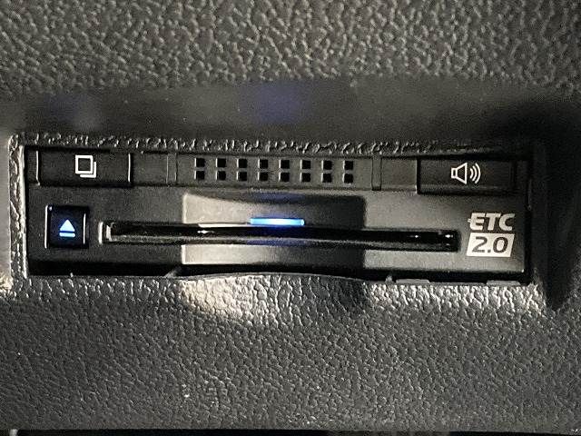 TOYOTA PRIUS PHV 2017 Image 31