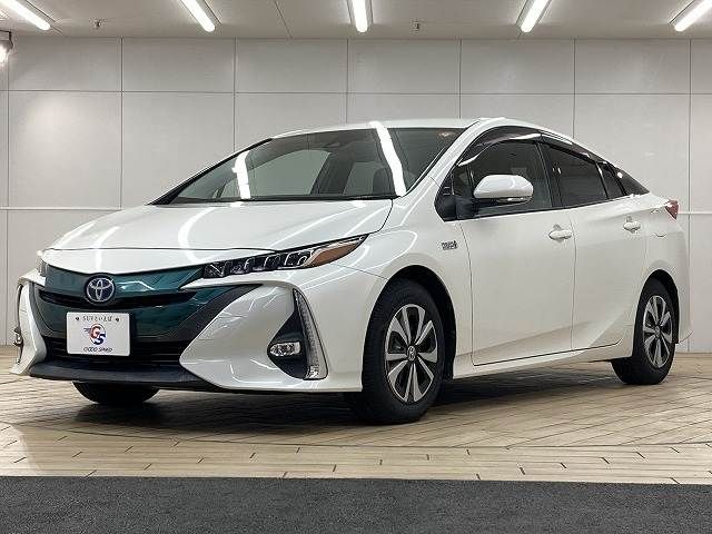 TOYOTA PRIUS PHV 2017 Image 31