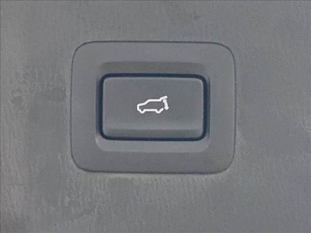 MAZDA CX-8 2023 Image 31