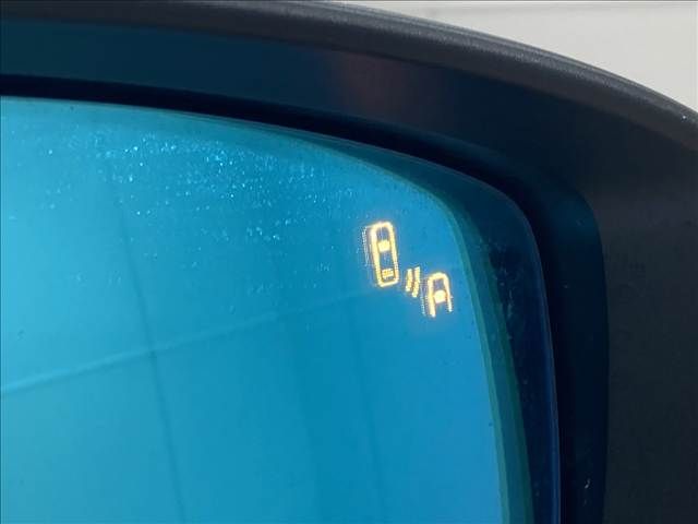 MAZDA CX-8 2023 Image 31