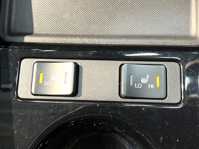 TOYOTA PRIUS 2019 Image 31