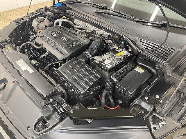 VOLKSWAGEN ARTEON 2018 Image 31