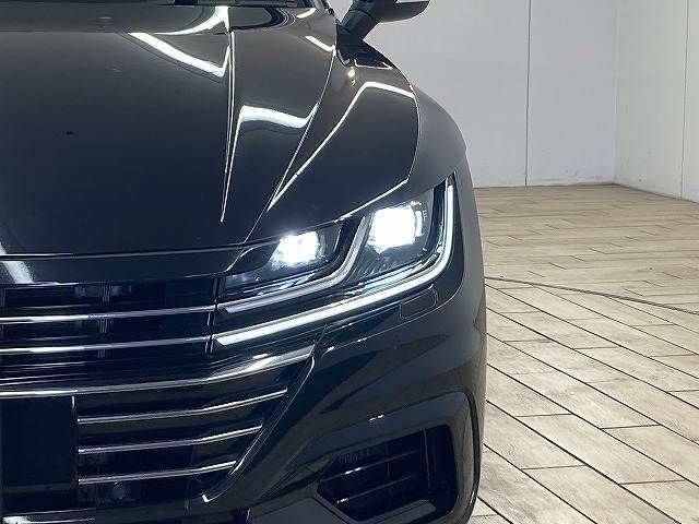 VOLKSWAGEN ARTEON 2018 Image 31