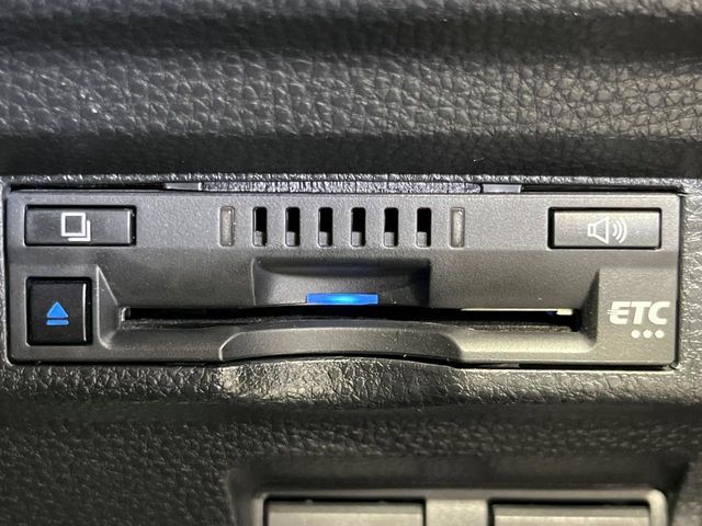 TOYOTA COROLLA CROSS HYBRID 2023 Image 31