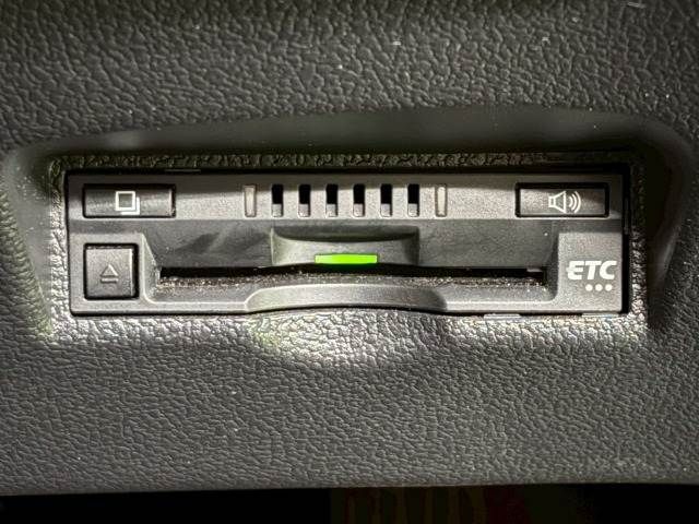 TOYOTA PRIUS 2017 Image 31