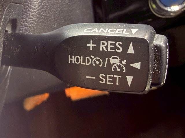 TOYOTA PRIUS 2016 Image 31