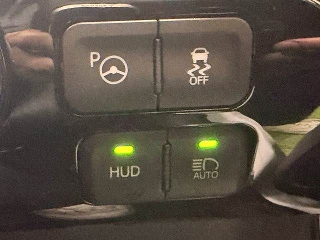 TOYOTA PRIUS 2016 Image 31