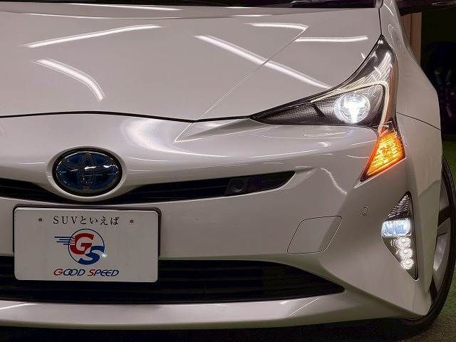TOYOTA PRIUS 2016 Image 31