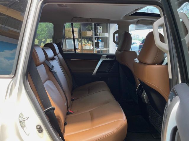 TOYOTA LANDCRUISER PRADO 2022 Image 31
