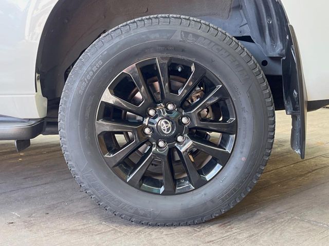 TOYOTA LANDCRUISER PRADO 2022 Image 31