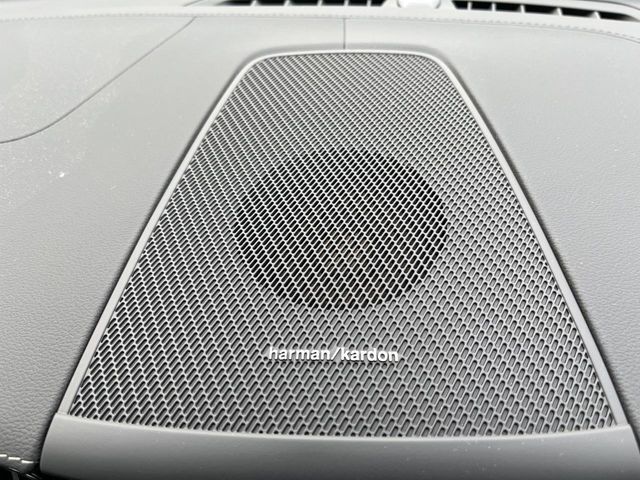 VOLVO XC60 2025 Image 31