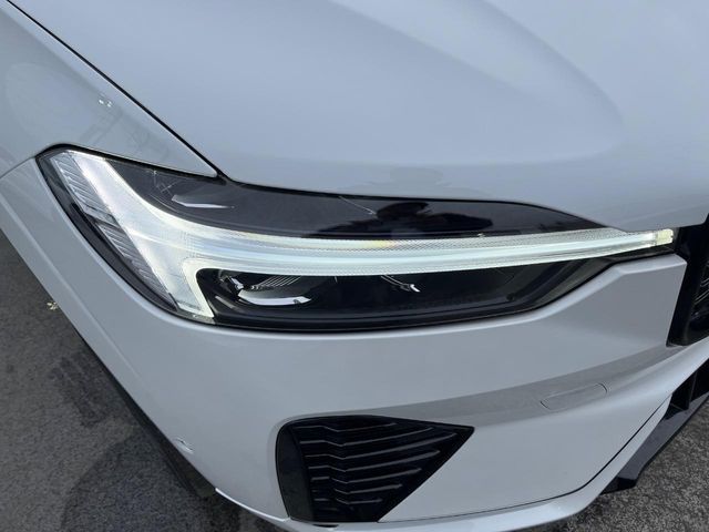 VOLVO XC60 2025 Image 31