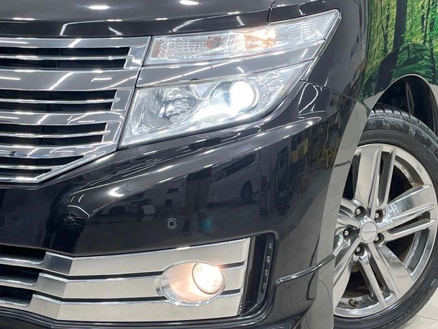 NISSAN ELGRAND 2012 Image 31