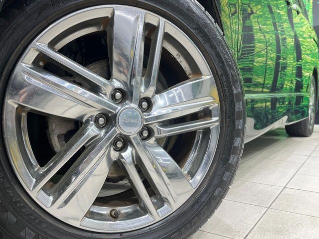 NISSAN ELGRAND 2012 Image 31